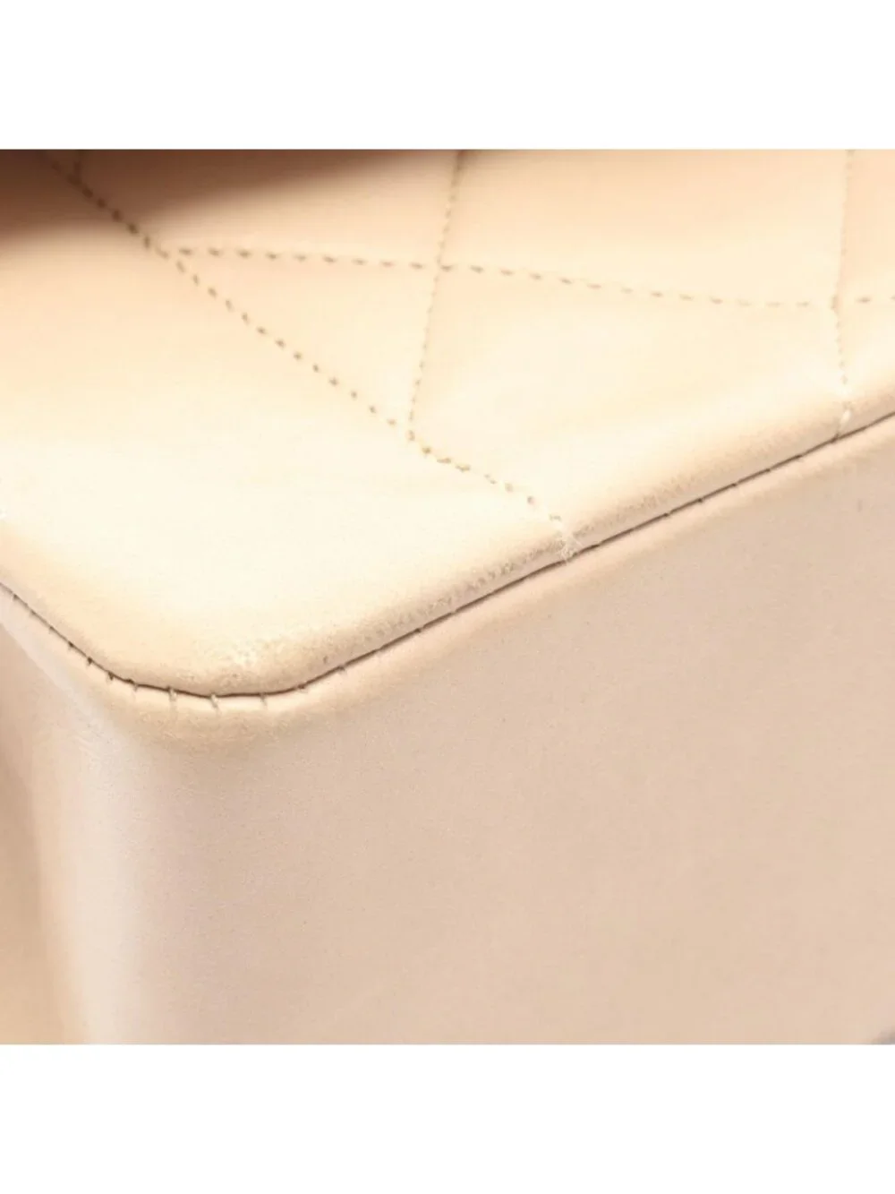 Chanel Shoulder Bag Quilted Diana Flap Light Beige Lambskin Chain